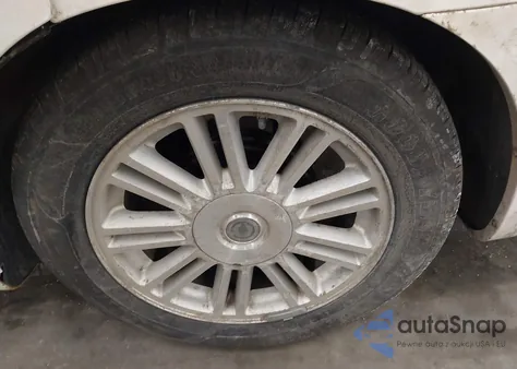 2008 Chrysler Sebring Touring z USA, uszkodzony, nr VIN 1C3LC56KX8N128596